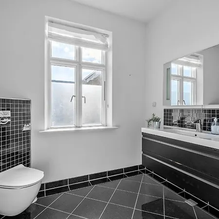 Gorgeous In With Kitchen Holiday home Nyborg